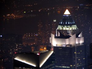 Empire state building at night 22.jpg